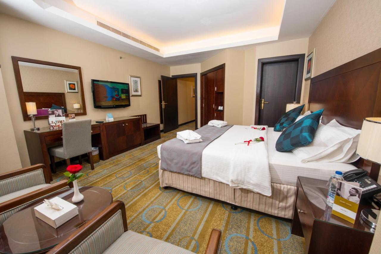 Mercure Jeddah Al Hamra Exterior foto